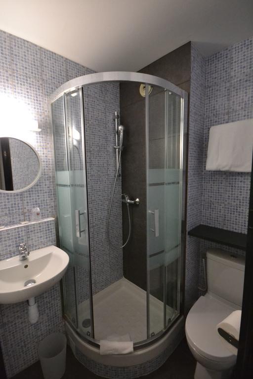 Brit Hotel - Montsoult La Croix Verte Baillet-en-France 외부 사진